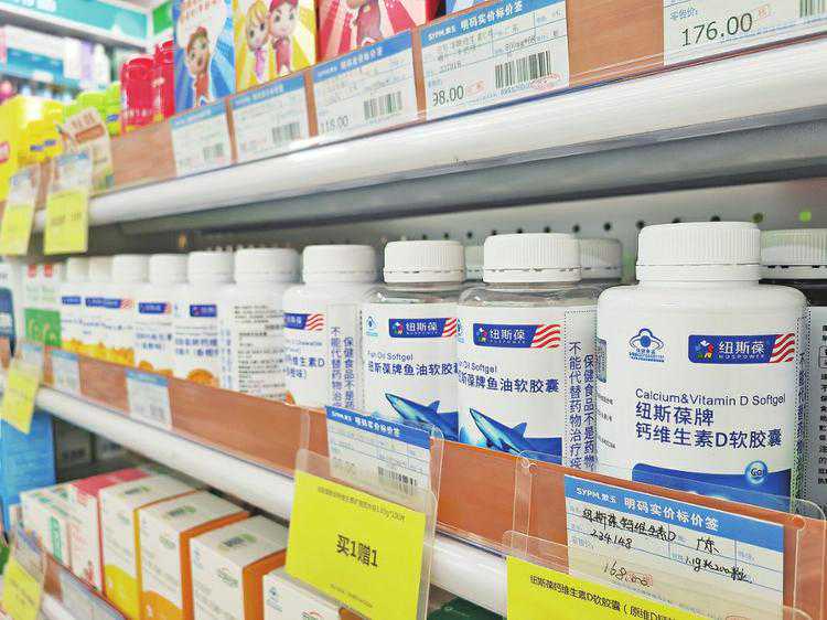 「文献前沿速递」小龄儿童髓母细胞瘤：治疗中的问题和高风险困境